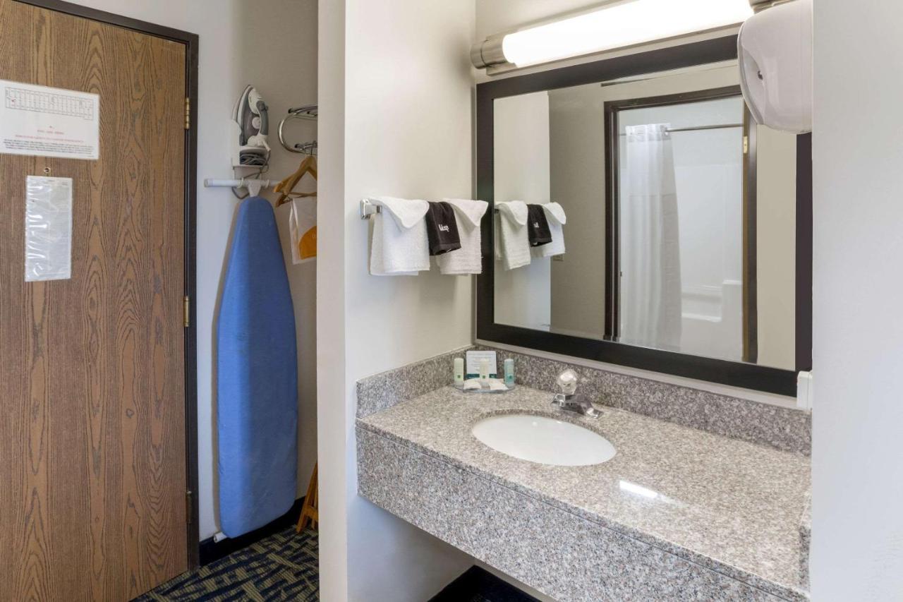 Quality Inn Rochelle Exteriér fotografie